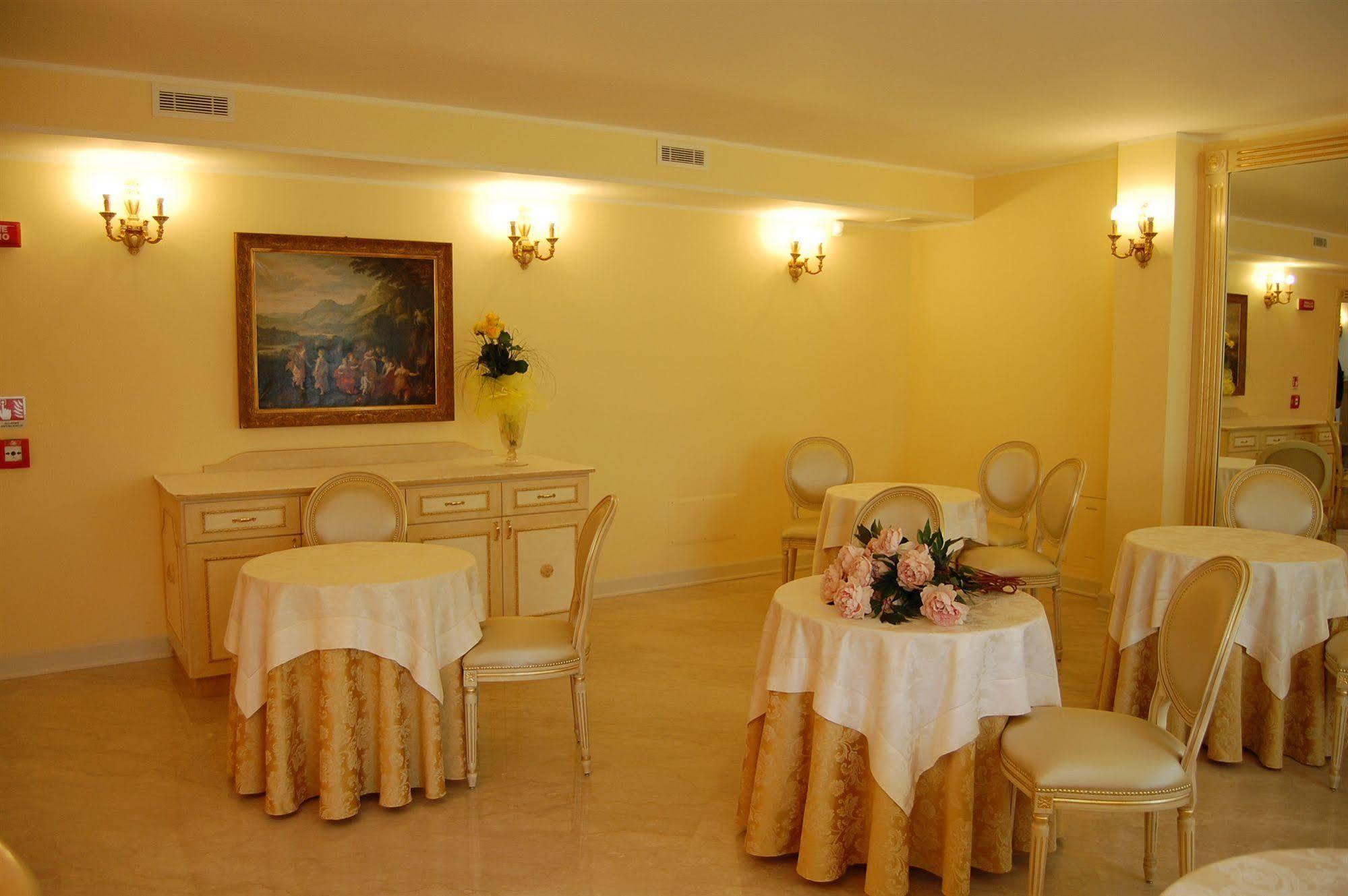 Hotel Motel Gold Calcinate Dış mekan fotoğraf