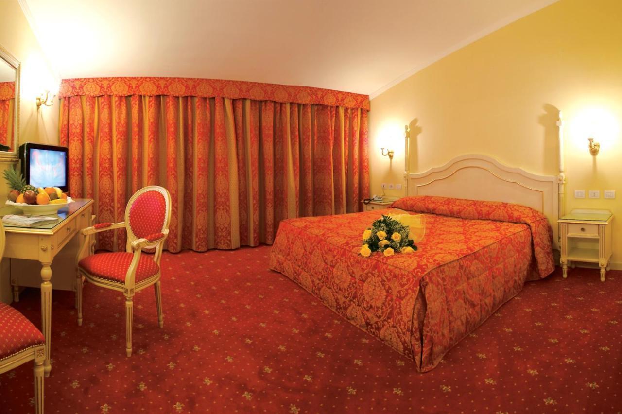 Hotel Motel Gold Calcinate Dış mekan fotoğraf